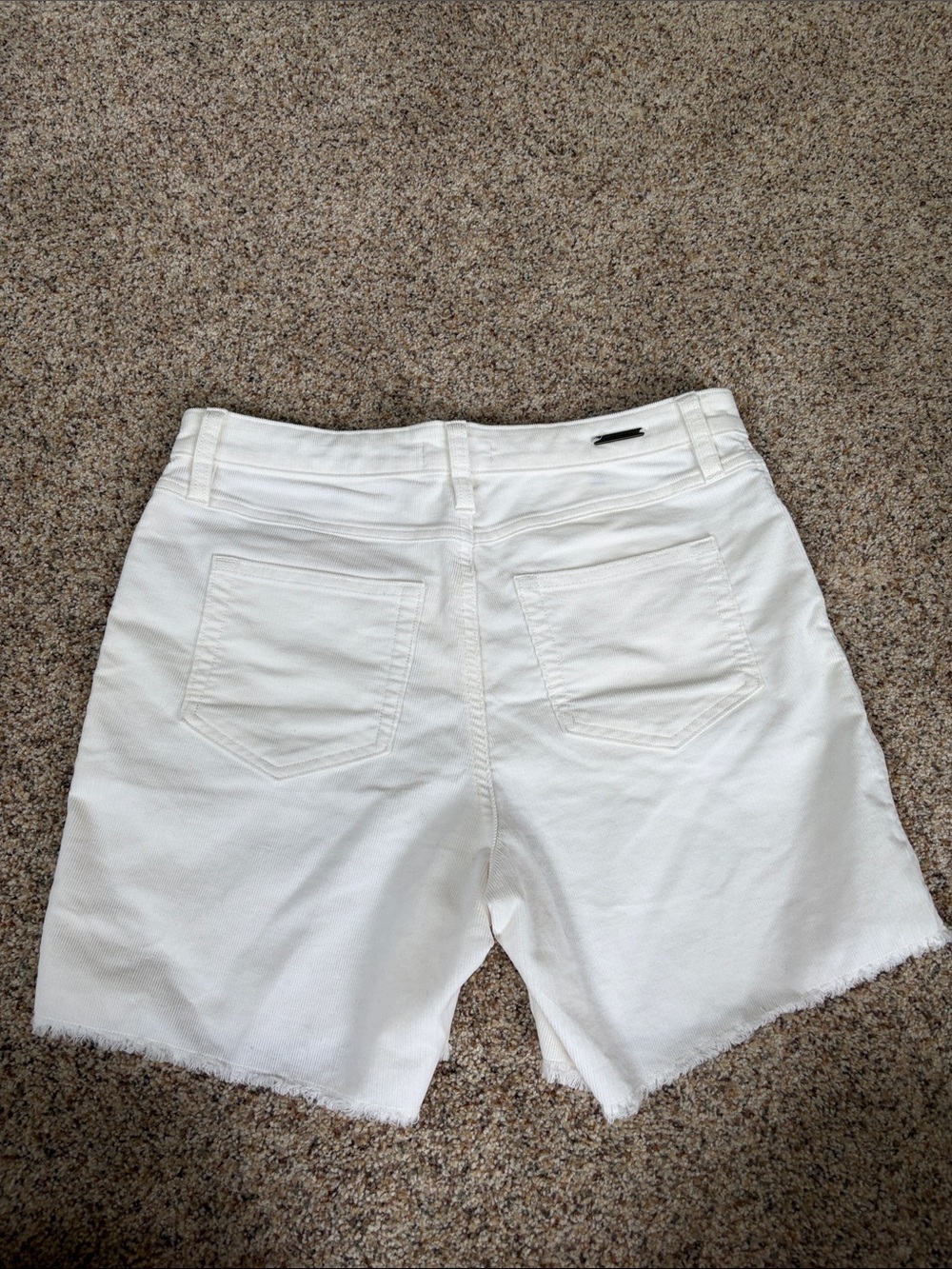 Carve Designs Women’s Corduroy White Jean Shorts - Picture 2 of 2